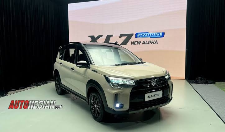 New XL7 Alpha Facelift Hybrid